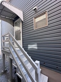 Building Photo - 606 W Main St