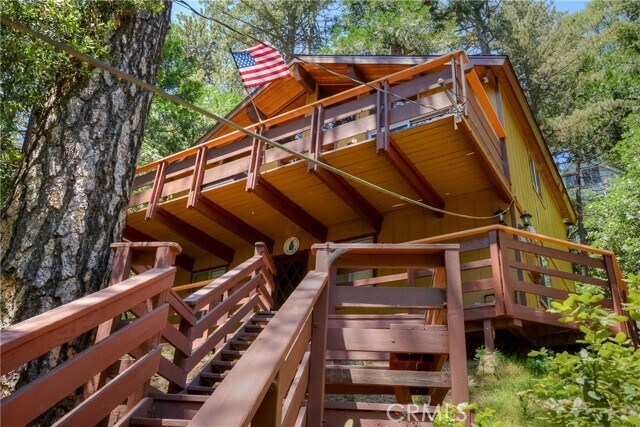 Building Photo - 828 Fern Dr