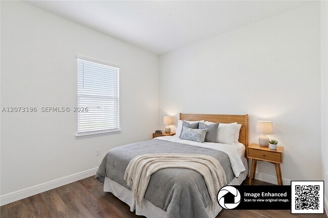 Building Photo - 1296 Moselle Ave