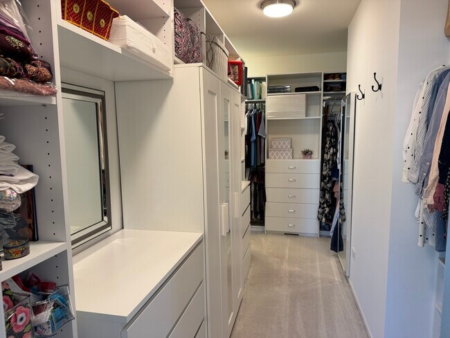 Building Photo - 463 Timber Trail Ct