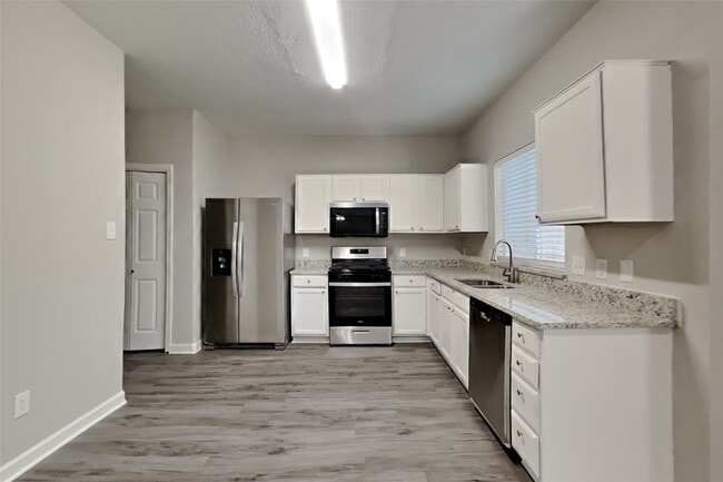 Building Photo - 19415 Juniper Vale Cir