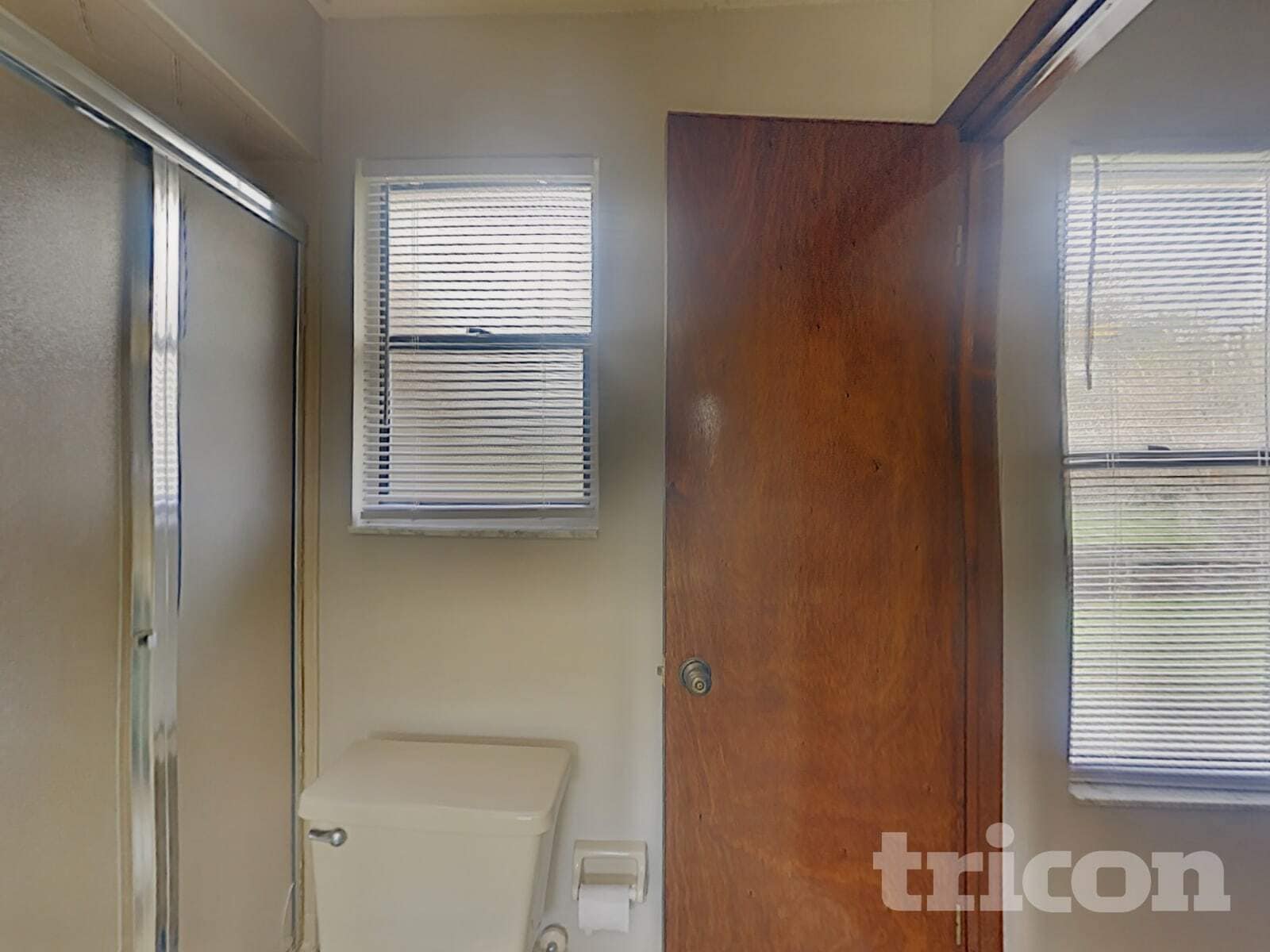 Building Photo - 10660 Squires Ct