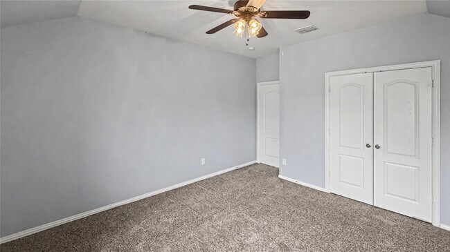 Building Photo - 2704 Evening Mist Dr