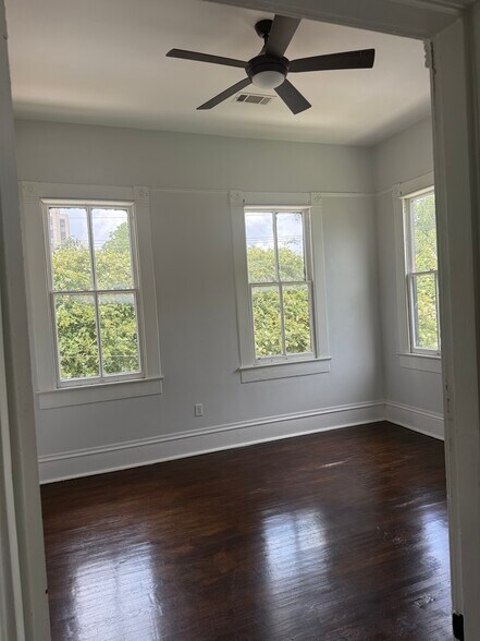 Building Photo - 634 N 7th St