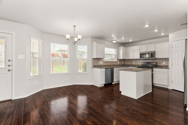 Building Photo - 9605 Raeburn Court