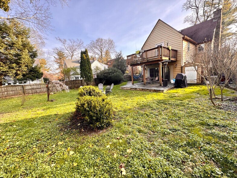 Building Photo - 611 Harvard Rd