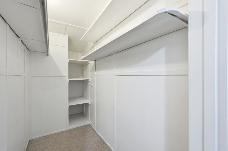 Building Photo - 1808 N Edison Blvd