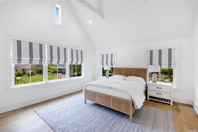 Building Photo - 23 Bayview Rd