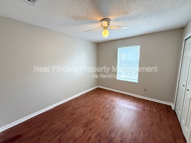 Building Photo - 11746 White Horse Rd