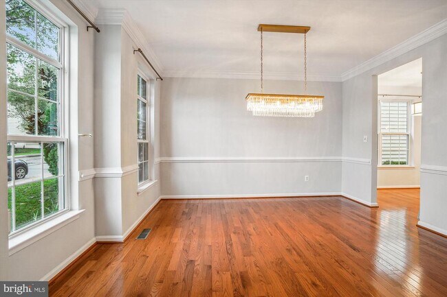 Building Photo - 9305 Sumner Lake Blvd