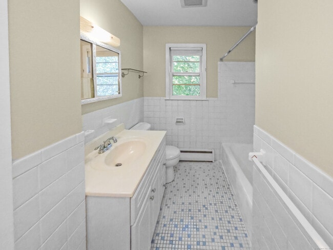 Building Photo - 57 Grasso Terrace