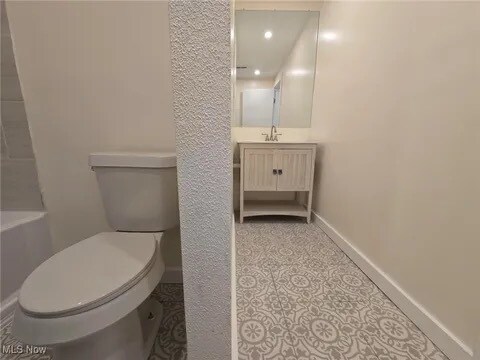 Building Photo - 10306 Winthrop Rd