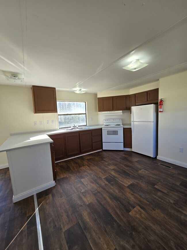 Building Photo - 8582 Rye Patch Rd