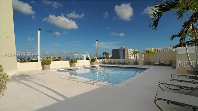 Building Photo - 117 NW 42nd Ave