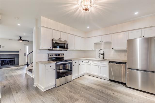 Building Photo - 2228 Colony Ct