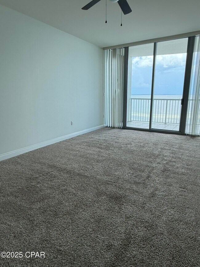 Building Photo - 6422 US-98