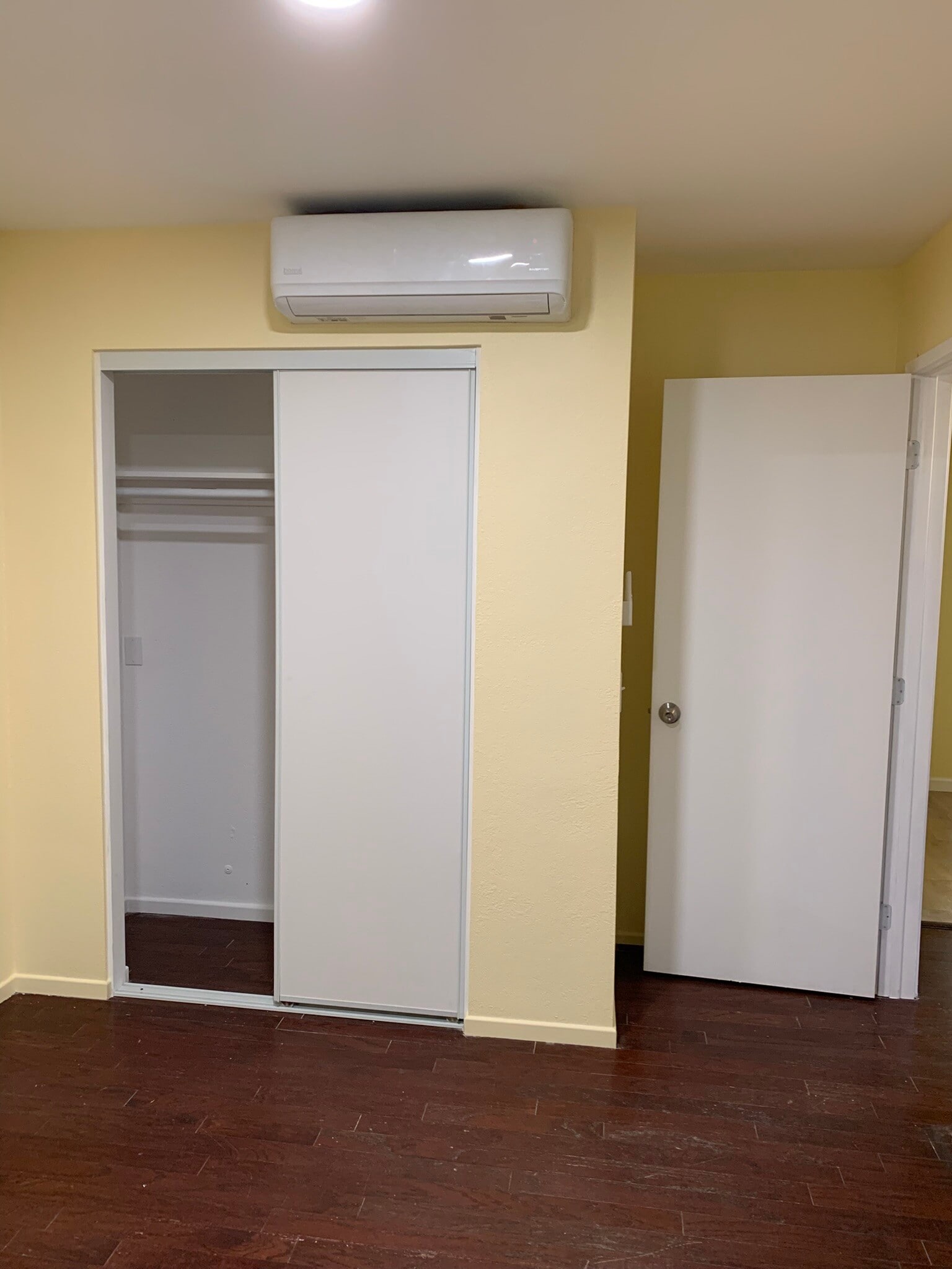 Building Photo - 12202 Timlico Ct