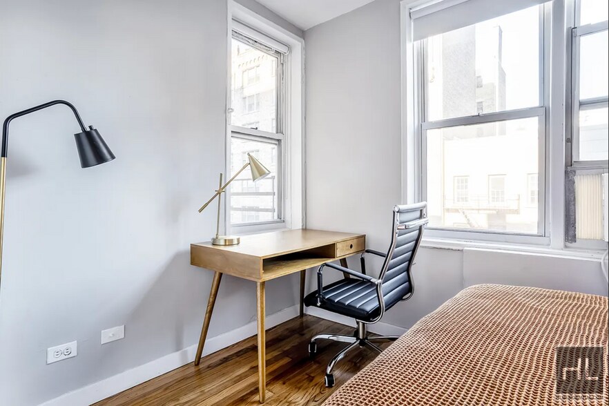 Building Photo - East 58th Street