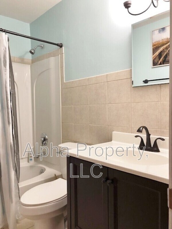 Building Photo - 7 Pembroke Ln