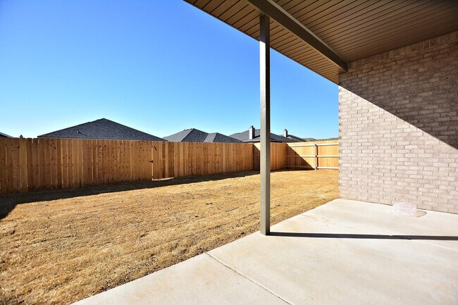 Building Photo - 1909 135th St