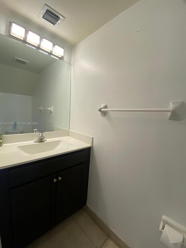 Building Photo - 11543 SW 248th Ln