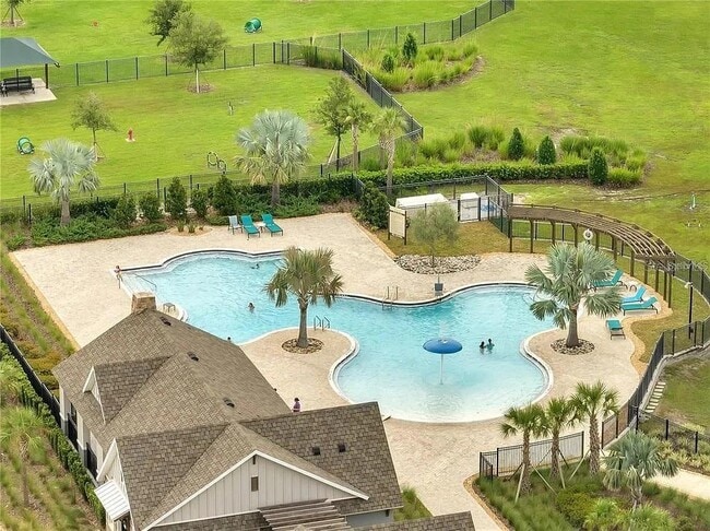Building Photo - 14654 Horse Trot Rd
