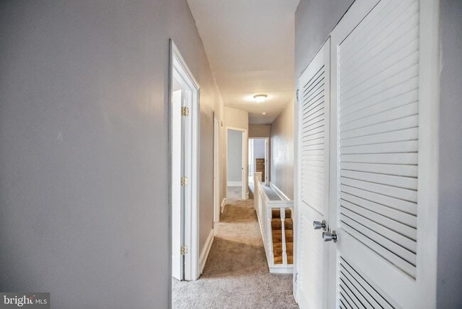 Building Photo - 530 N 58th St