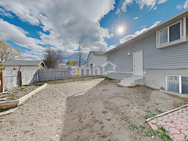 Building Photo - 6237 S 5130 W