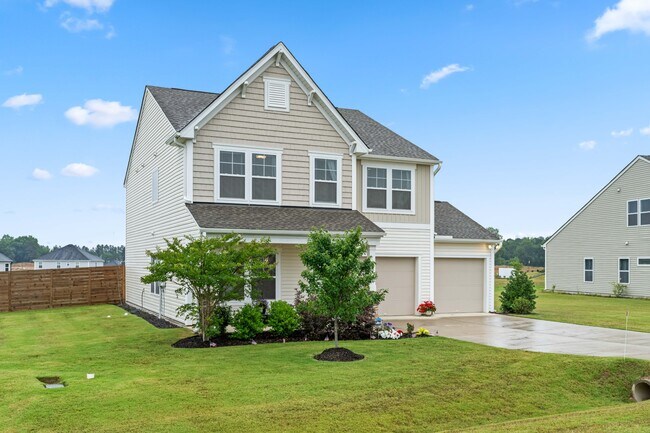 Building Photo - 66 Arlie Ln