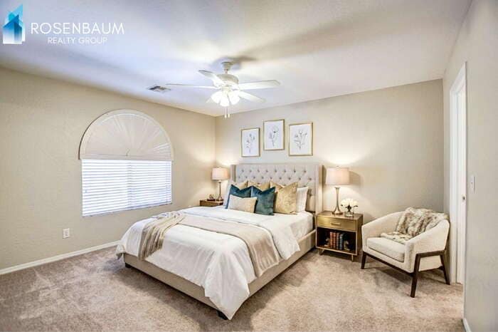 Building Photo - 24347 N Oasis Blvd