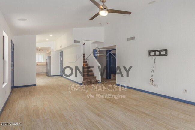 Building Photo - 5906 E Juniper Ave