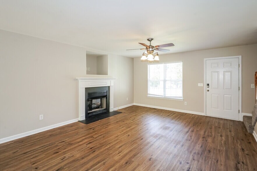 Building Photo - 949 Pebble Beach Cir