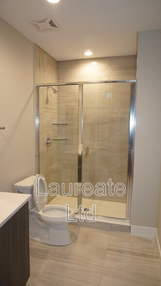 Building Photo - 3198 Blake St