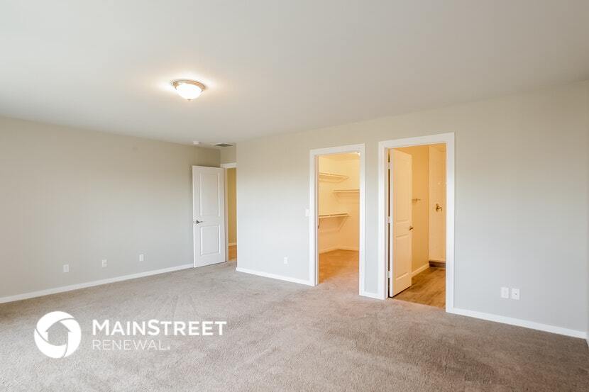 Building Photo - 2000 N 36th St