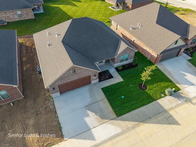 Building Photo - 1800 Wes Milligan Ln