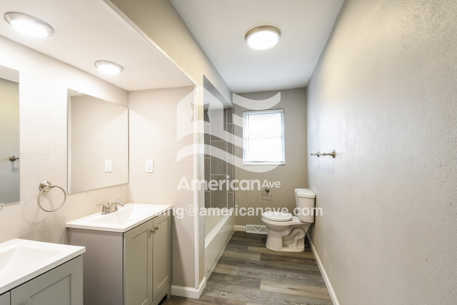 Building Photo - 630 W Adams St