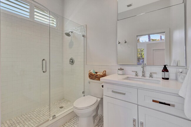 Building Photo - 12612 Mallet Cir