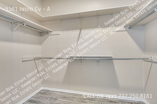 Building Photo - 5301 Indio Cove