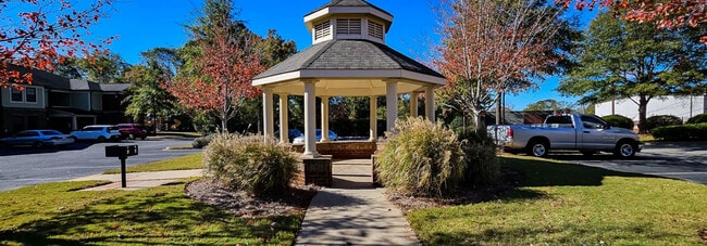 Building Photo - Augusta Heights
