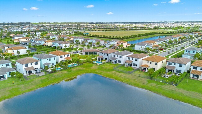 Building Photo - 4795 Sand Dollar Dr