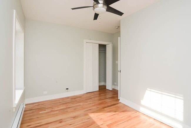 Building Photo - 811 Elm St