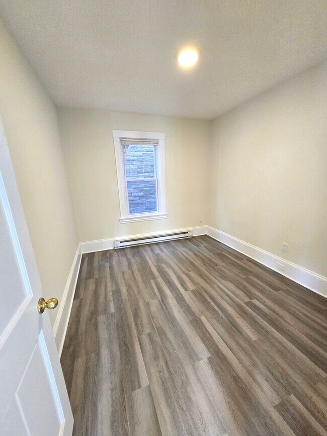 Building Photo - 47 Montgomery St