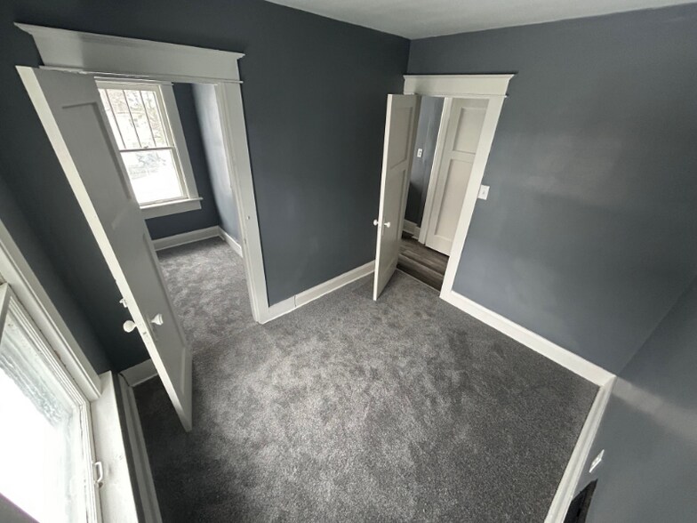 Building Photo - 32-34 Marie Ave