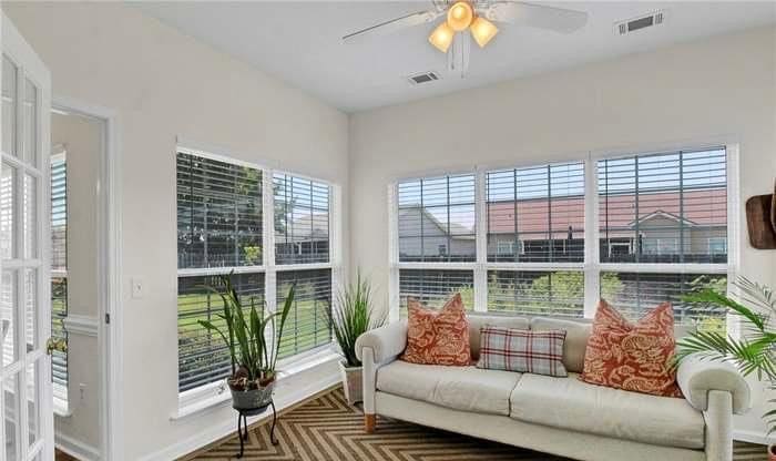 Building Photo - 121 Willow Point Cir