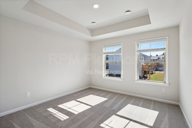 Building Photo - 1604 Halbrook Pl SW