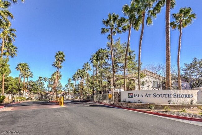 Building Photo - 2111 Sealion Dr