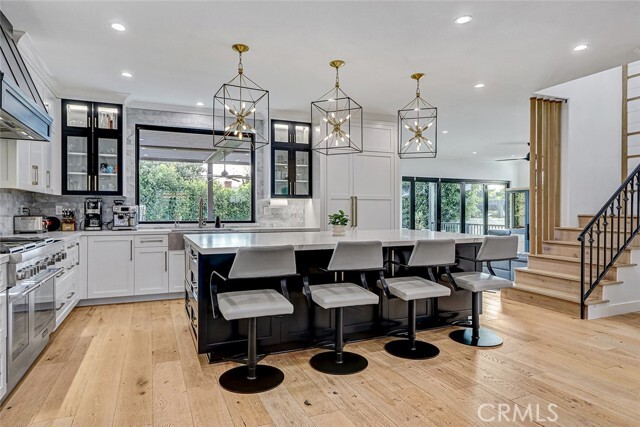 Building Photo - 1852 6th St