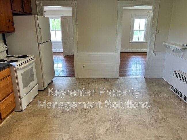Building Photo - 209 Tanner Ln