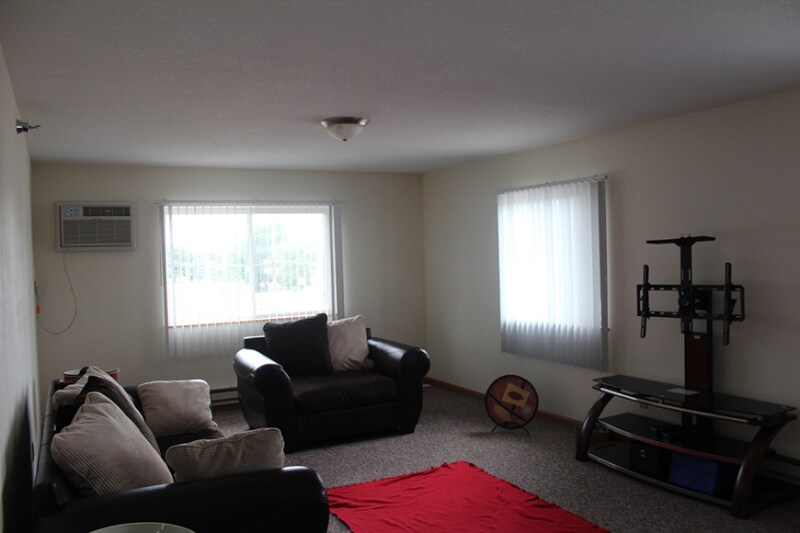 Building Photo - 5151 W 6th St