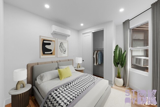 Building Photo - Nassau Avenue